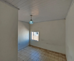 Alugo apartamento Candangolândia.