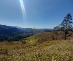 Sítio para Venda em Teresópolis, Cruzeiro, 6 dormitórios, 4 banheiros, 5 vagas