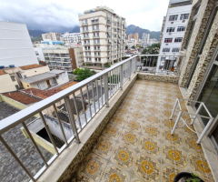 Imóvel com planta maravilhosa, amplo, 1 quarto , vaga escriturada, Vila Isabel - Rio de Ja