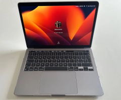 MacBook Pro M1