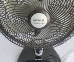 Ventilador Mondial Turbo preto 220v