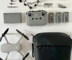 Kit Drone DJI Fly More Mini 2