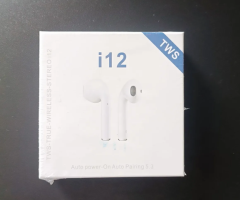 (PARA SAIR RÁPIDO!!!)Fone de ouvido bluetooth i12 na caixa lacrado