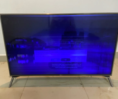 Tv LG 49 - 4k Smart - Com Defeito