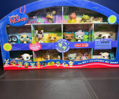 Littlest Pet Shop: Pets Around the World 15 Pets