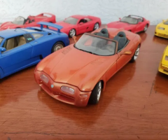 Miniatura colecionável Dodge ConceptCar 1:18