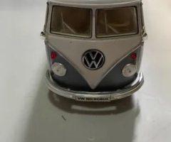 Kombi de metal para colecionador escala 1/32