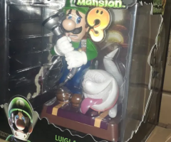 Luigi & Polterpup edição de colecionador First 4 Figures Luigi's Mansion 3