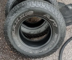 4 pneus Maxxis A/T aro 15