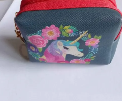 Mini necessarie Unicornio