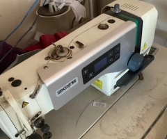 Vendo 3 retas semi novas e 1 overlock barato