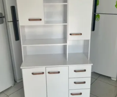 Armário para cozinha com 5 portas e 2 gavetas